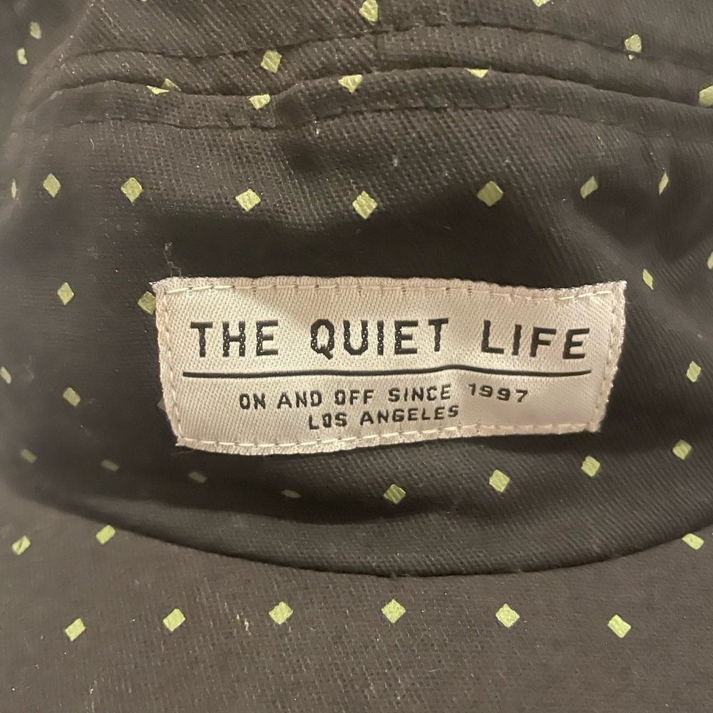 Black and Green Patterned Hat - image 2